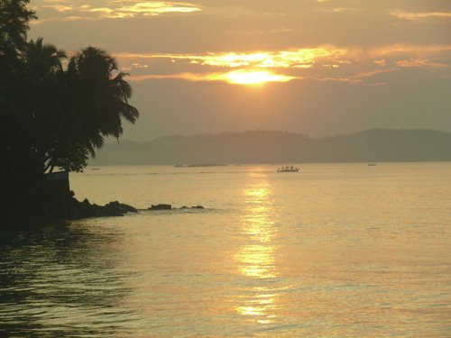 Dawn breaks near merissa. Photo by Rick Taylor. Copyright Borderland Tours. All rights reserved.